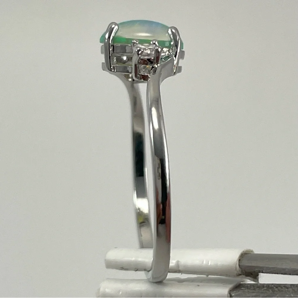 Rings Women’s Jewelry Beautiful Green Faux Opal Oval Cut Silver Plated Dainty